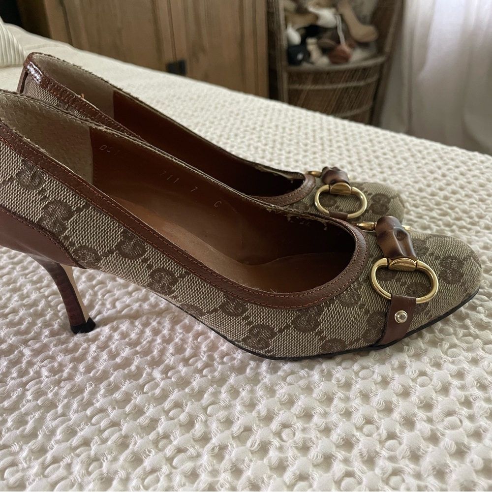Vintage Gucci heels